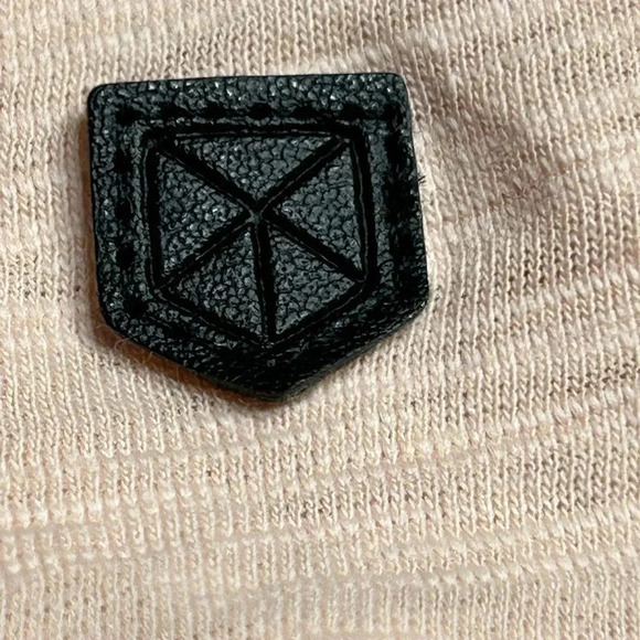 Jack & Jones.T shirt,men XL textured light peach short sleeve, rolled up cuff - Picture 12 of 13